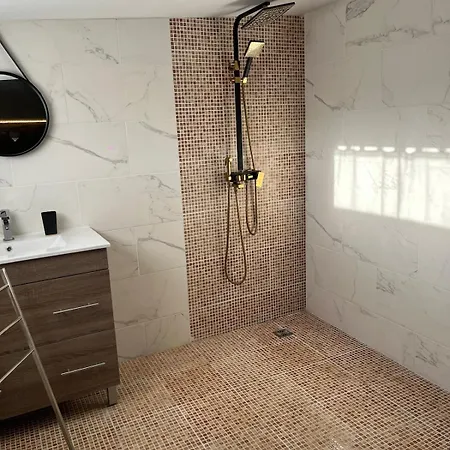 Le Plaisir Secret Apartment *